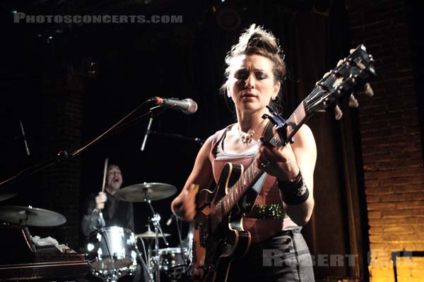 MY BRIGHTEST DIAMOND - 2007-10-02 - PARIS - La Maroquinerie - Shara Worden